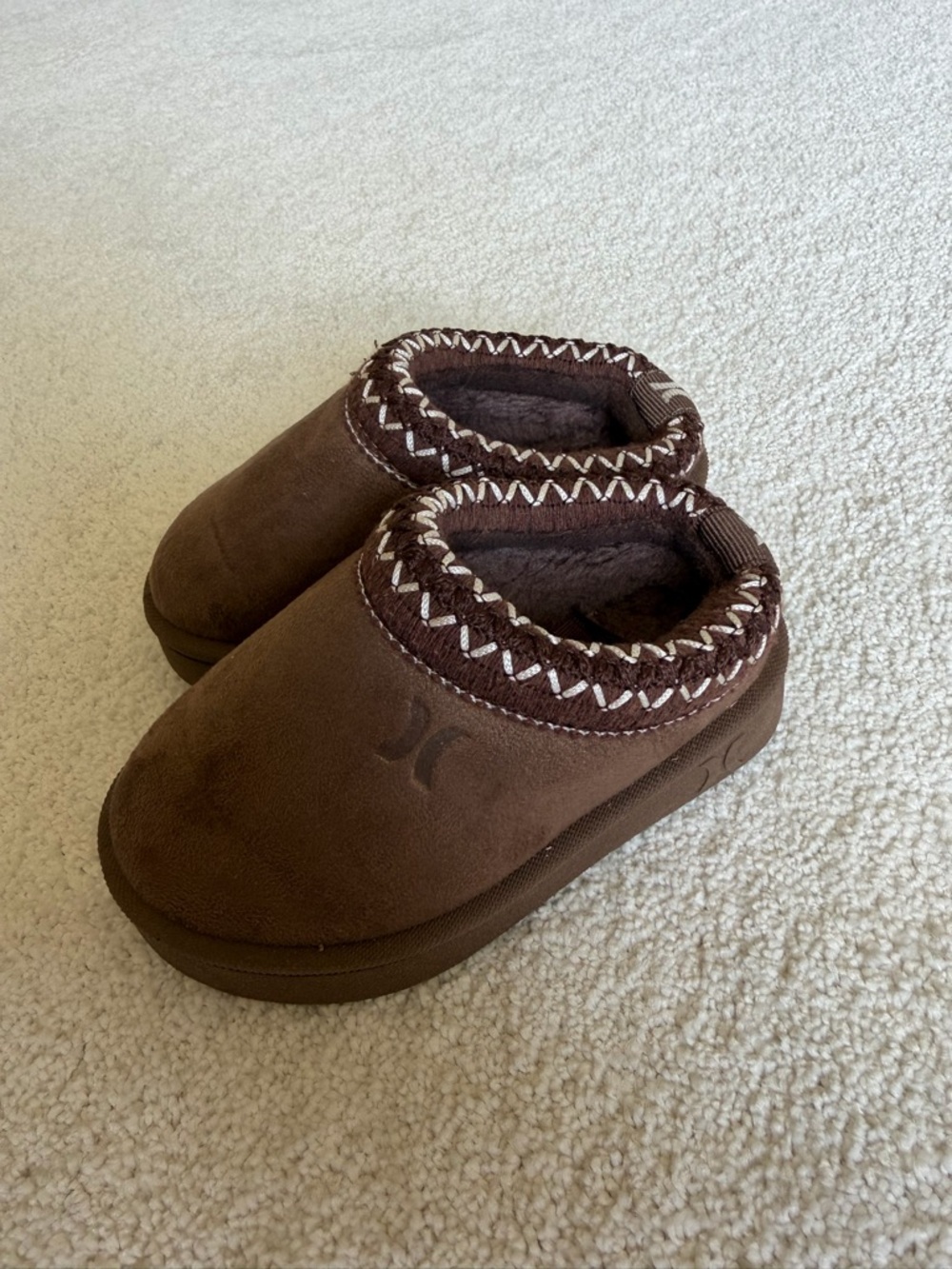 Hurley Brown Kids Slip-On Cozy Slippers
